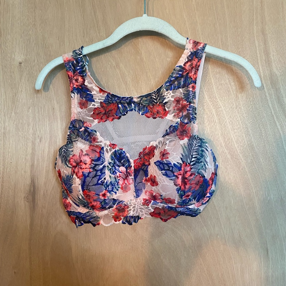 PINK lace bra / bralette